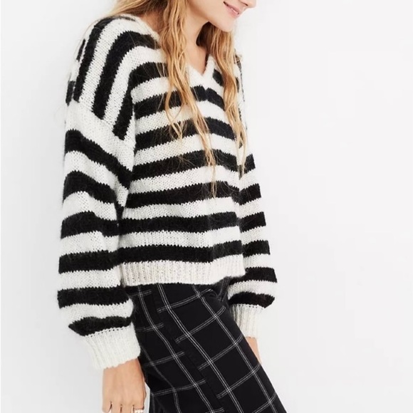 Madewell Sweaters - Madewell Black & White Stripe Alpaca Wool Oversized Sweater